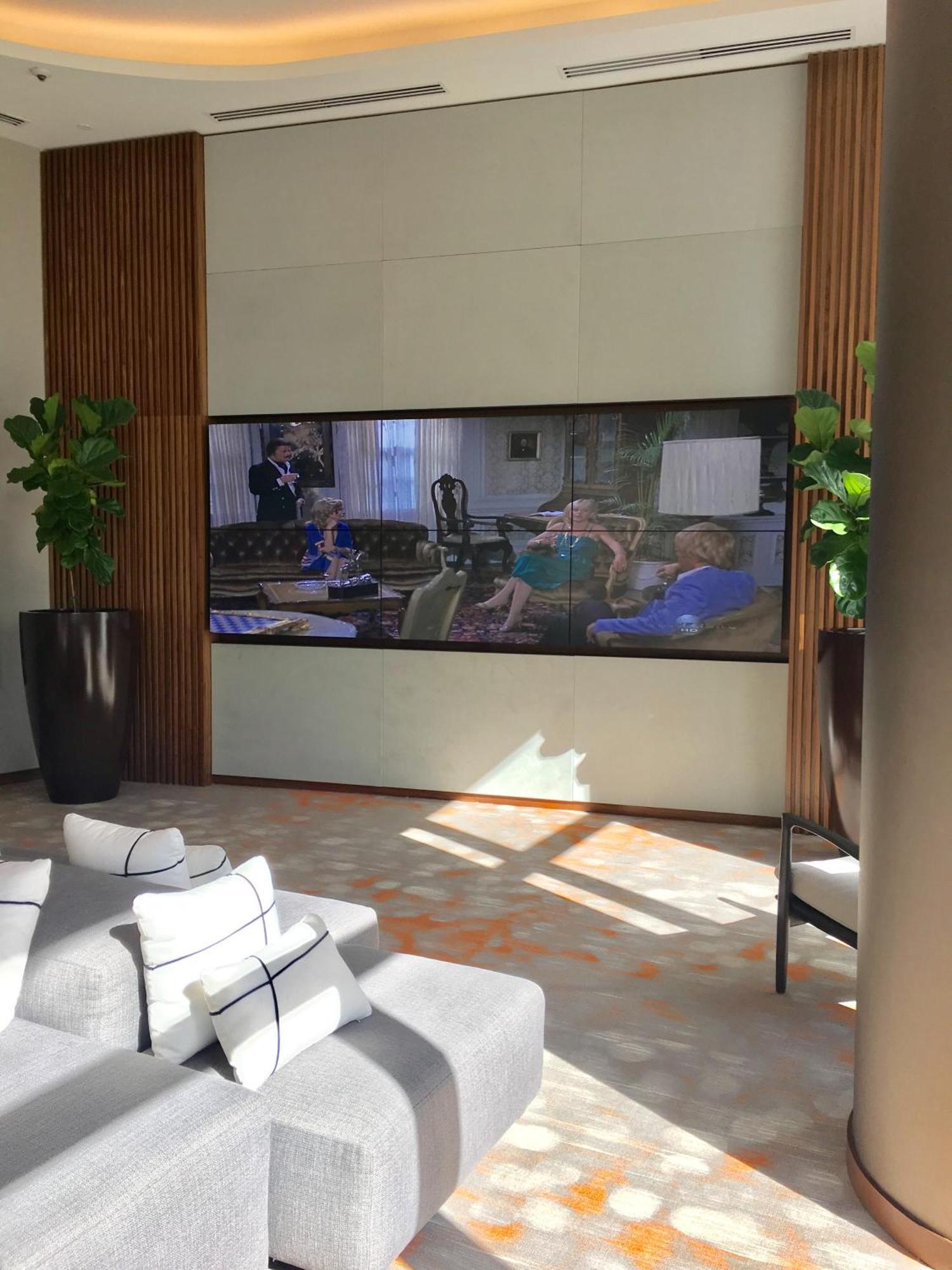 Apartment Hyde 4111 S Ocean Dr