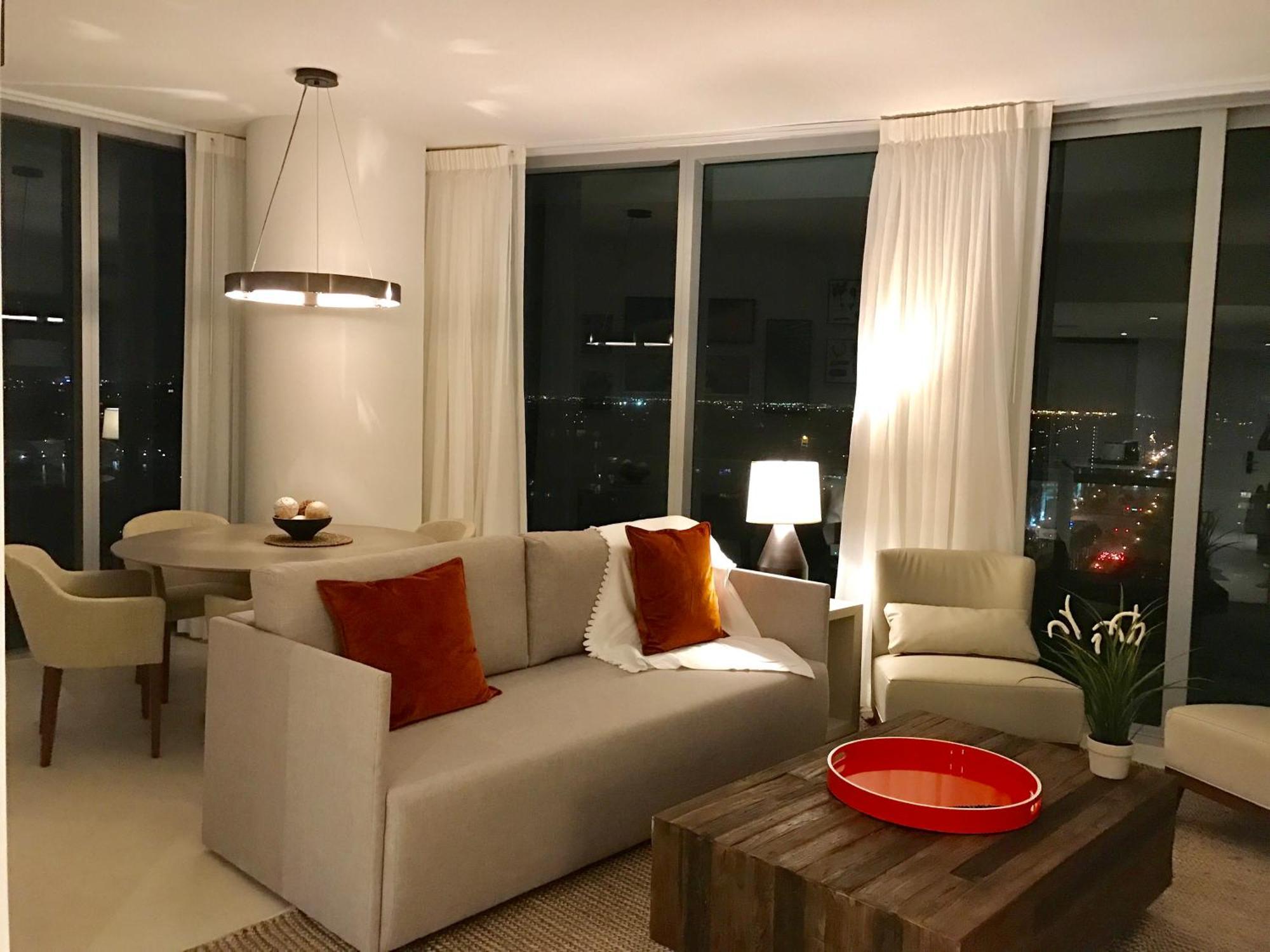 Hyde 4111 S Ocean Dr Apartment