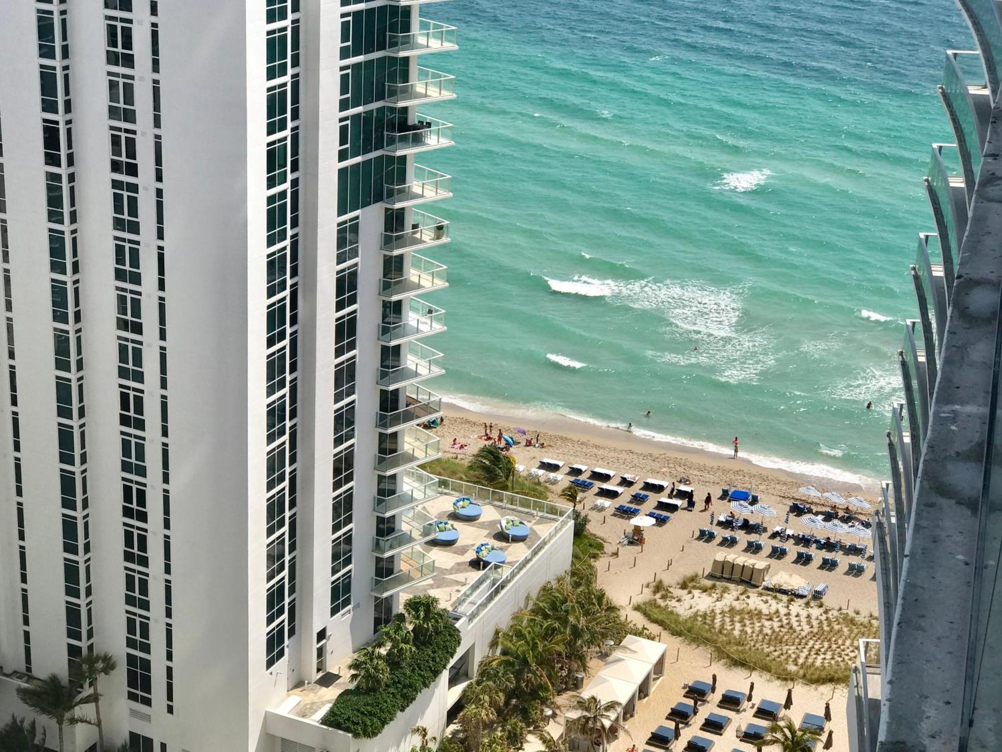 Hyde 4111 S Ocean Dr *